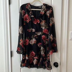 Lulus long sleeve floral dress